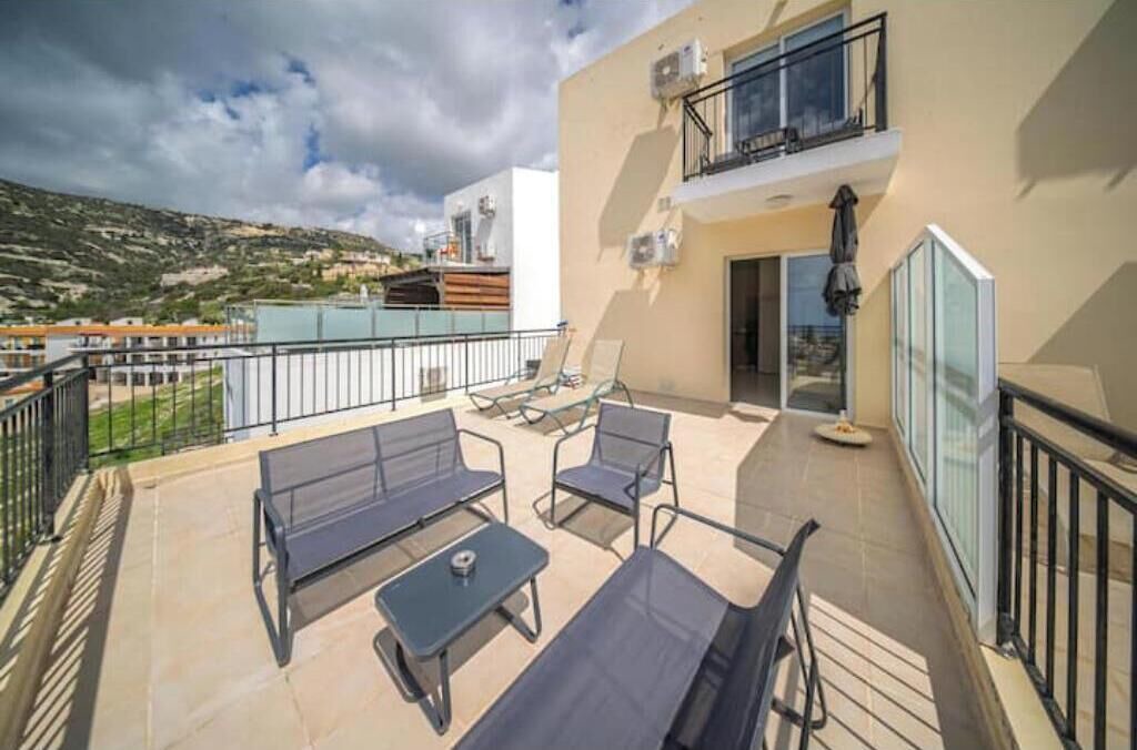 Photo of Patio Balcony in Peyia Town