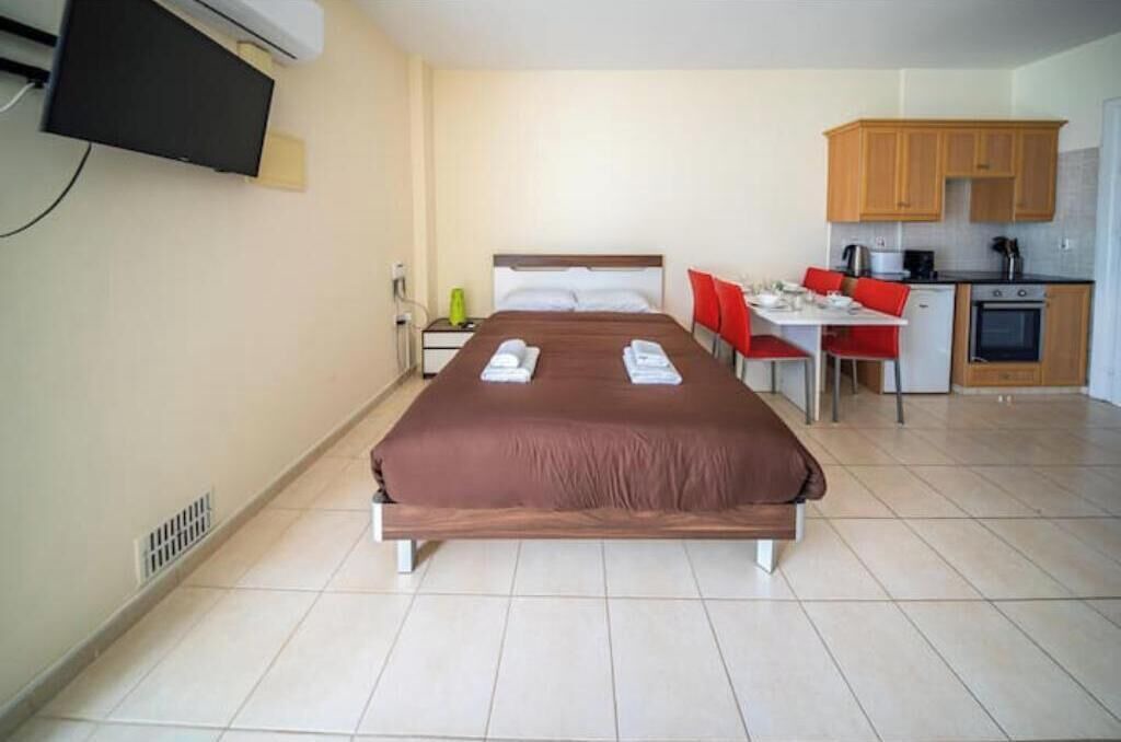Photo of Bedroom in Peyia Town