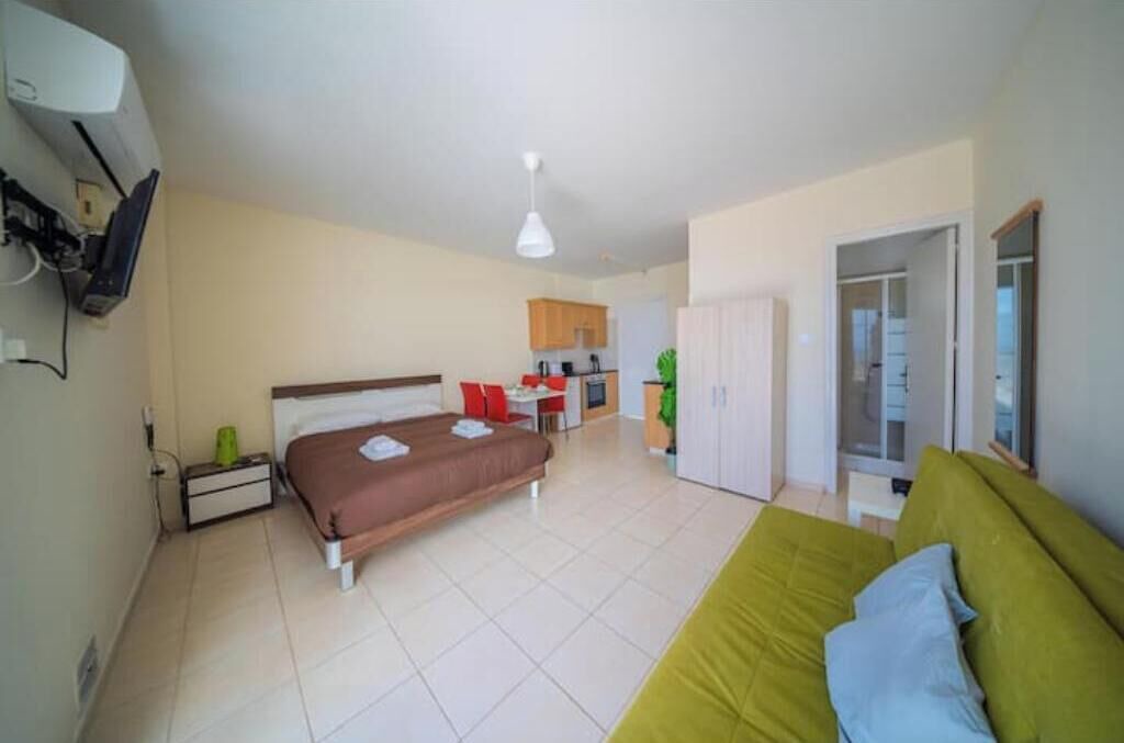 Photo of Bedroom in Peyia Town
