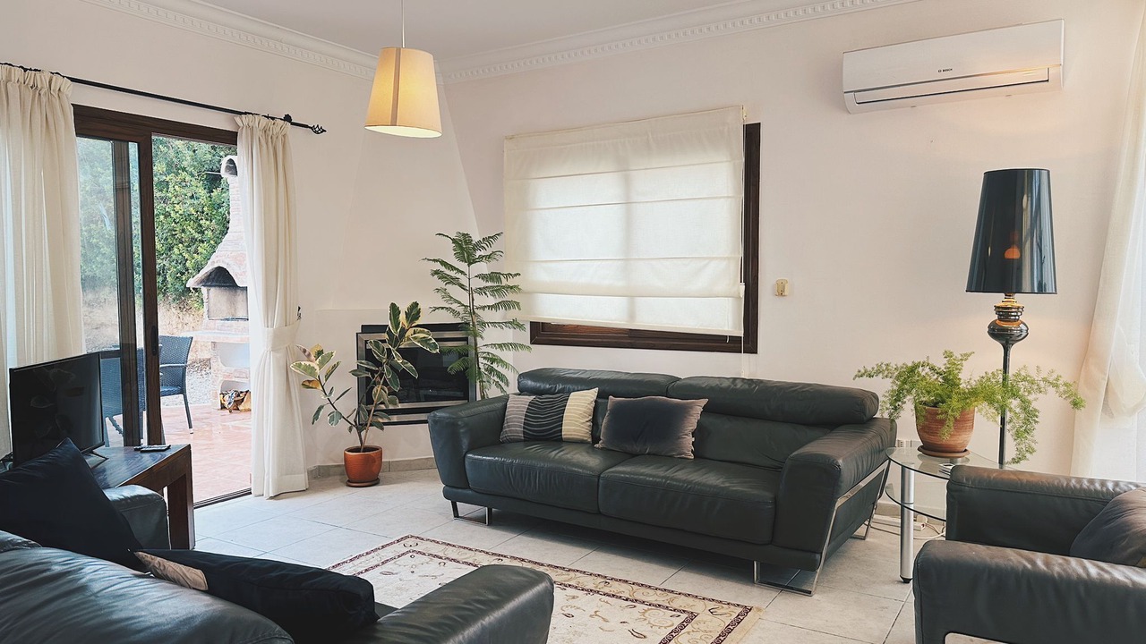 Photo of Livingroom in Bahceli
