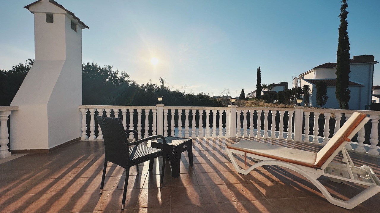 Photo of Patio Balcony in Bahceli