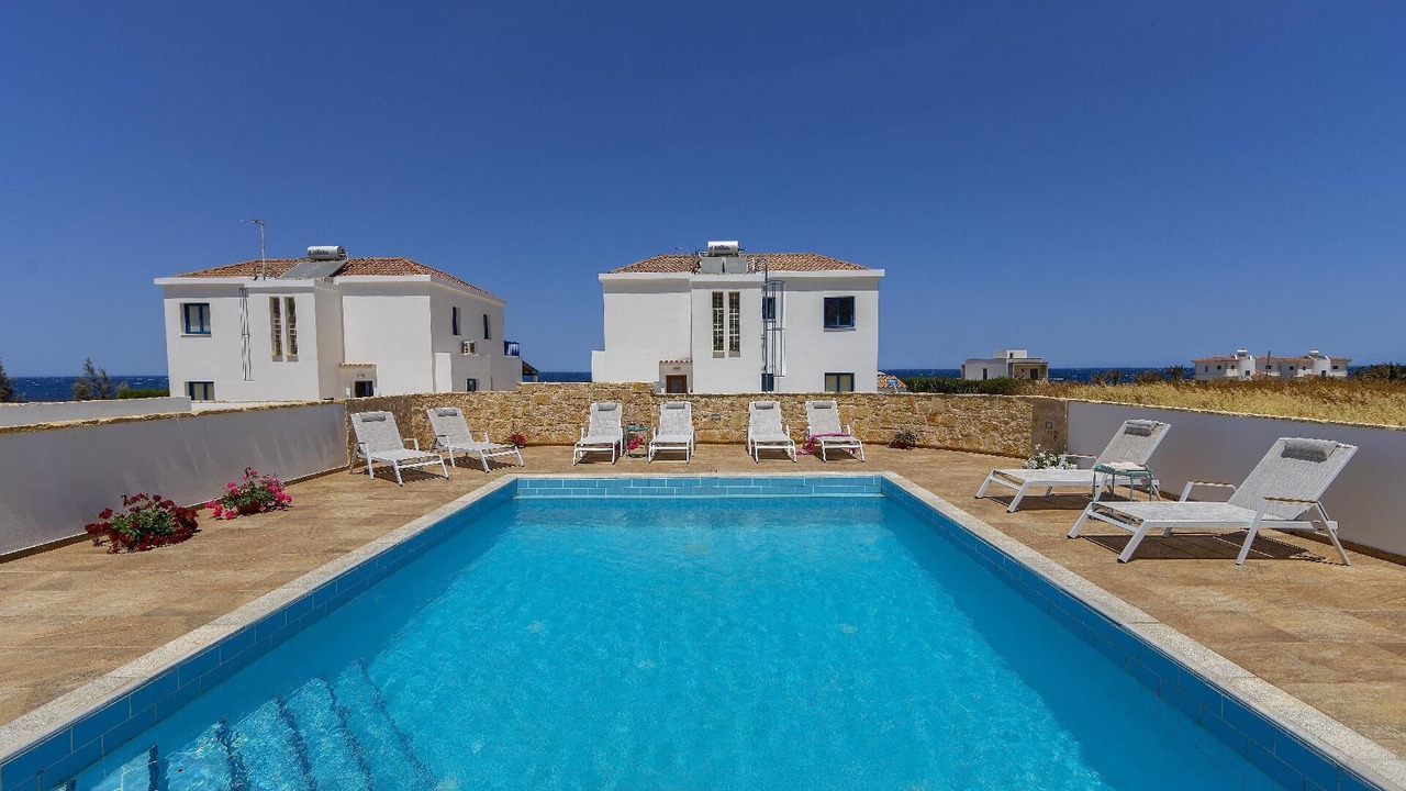 Photo of Outdoor in Pomos