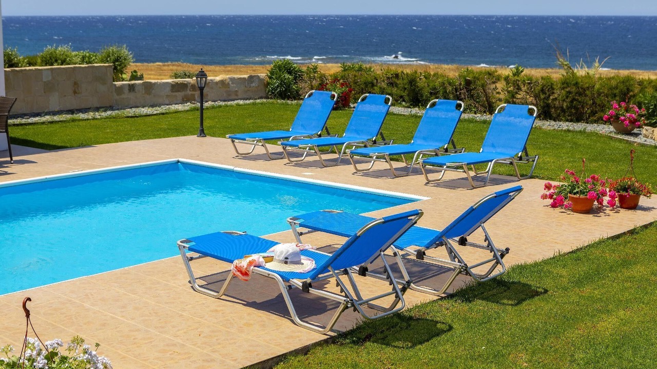 Photo of Outdoor in Pomos
