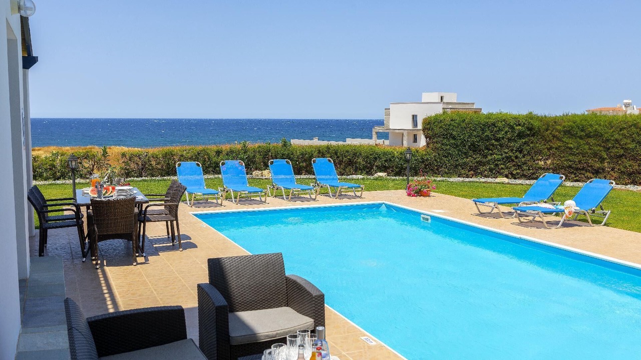 Photo of Outdoor in Pomos