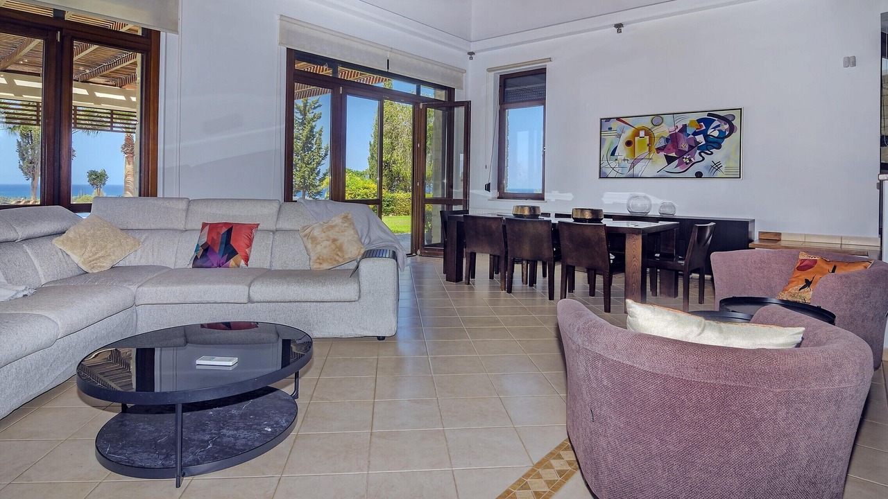 Photo of Livingroom in Polis