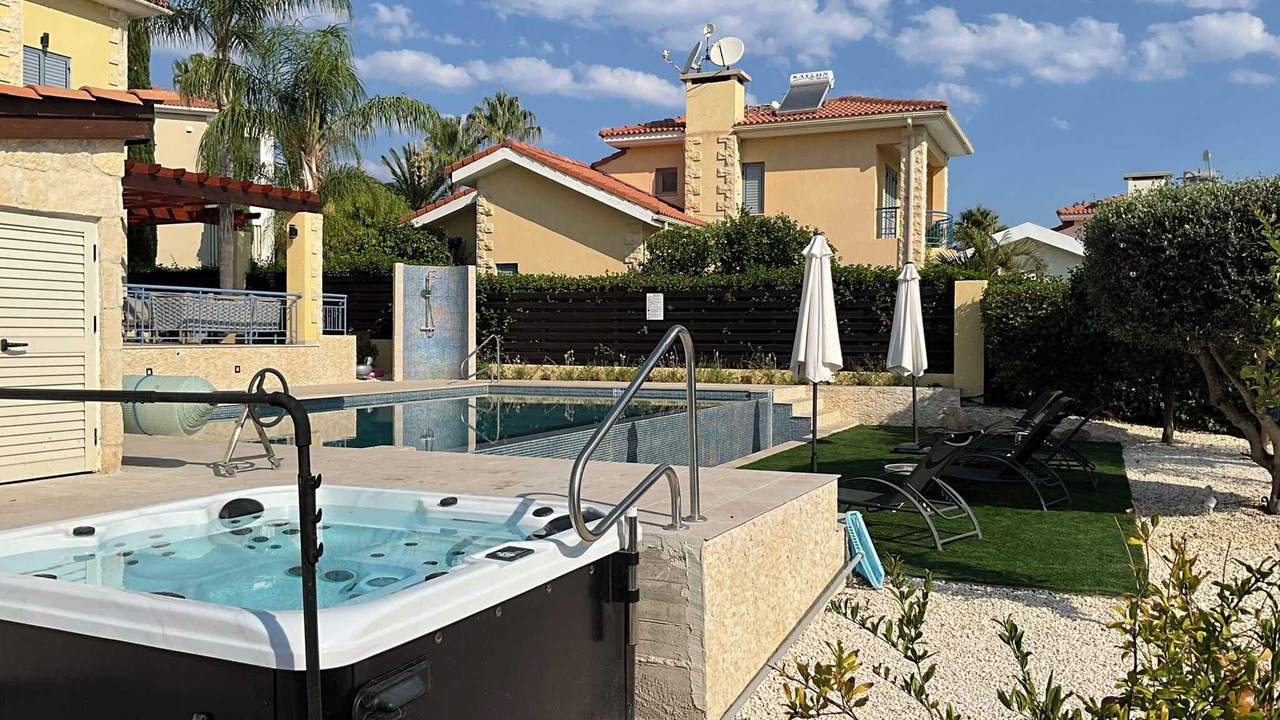 Photo of Outdoor in Latchi