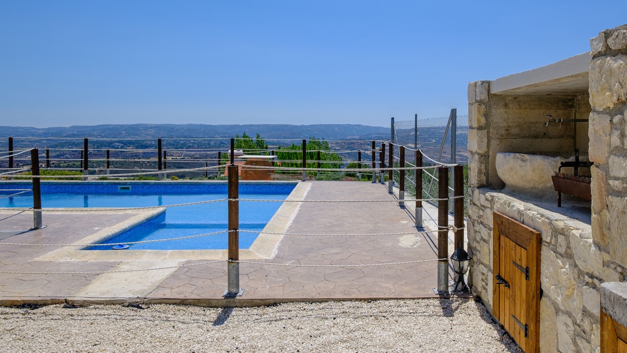 Photo of Outdoor in Lasa