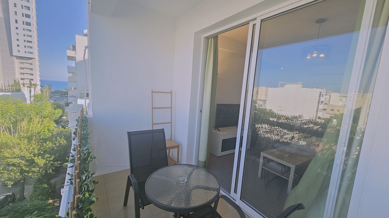 Photo of Patio Balcony in Neapolis