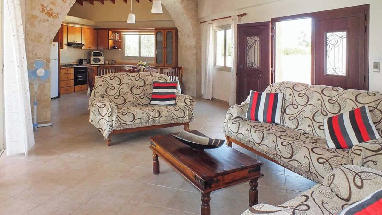 Photo of Livingroom in Pomos
