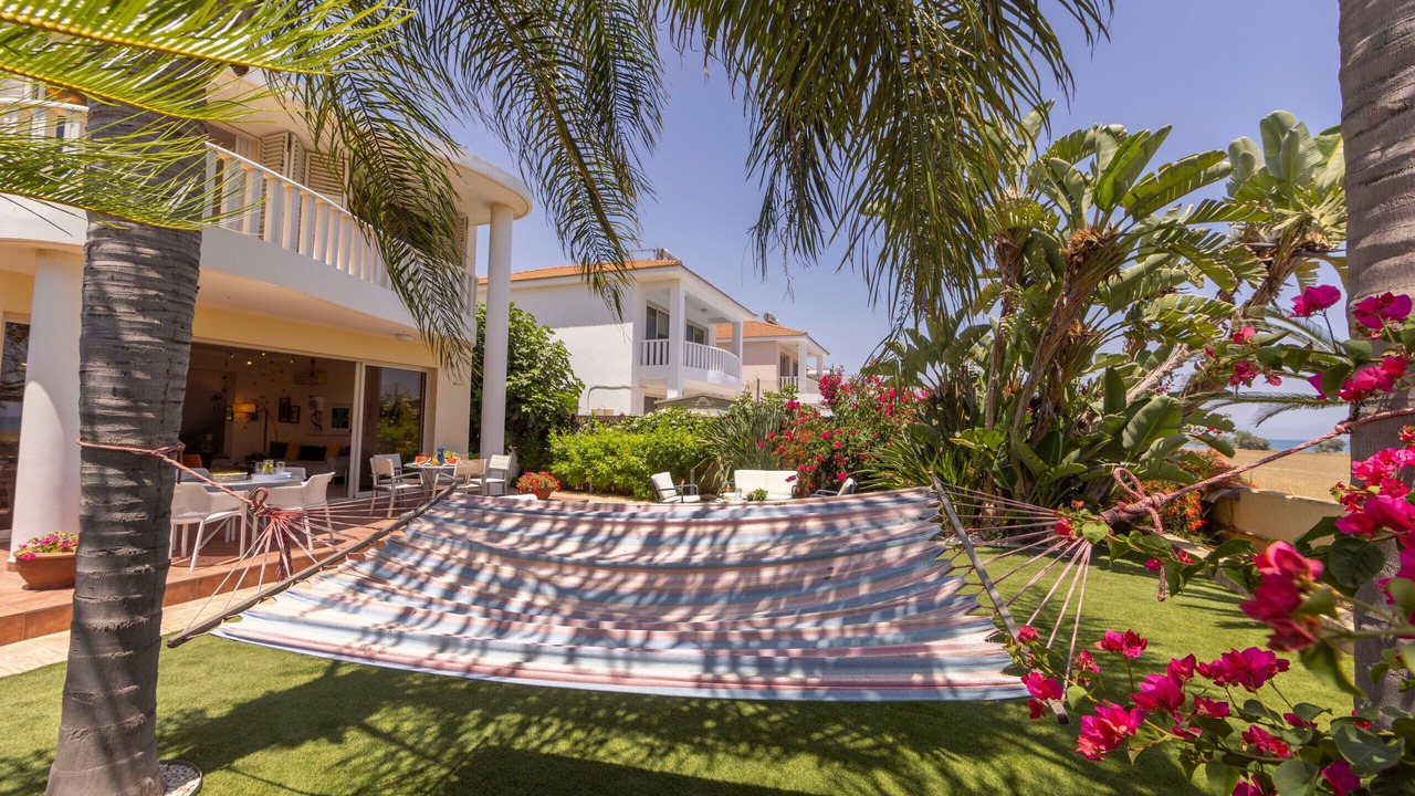 Photo of Outdoor in Pervolia