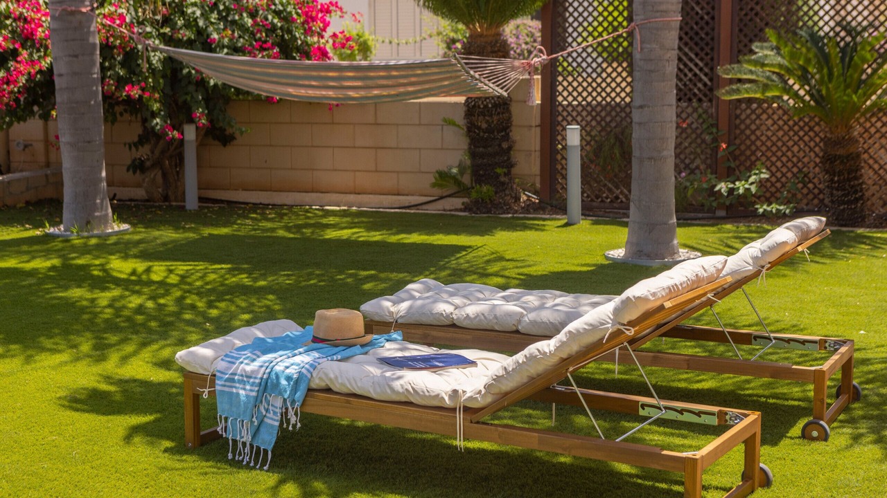 Photo of Outdoor in Pervolia