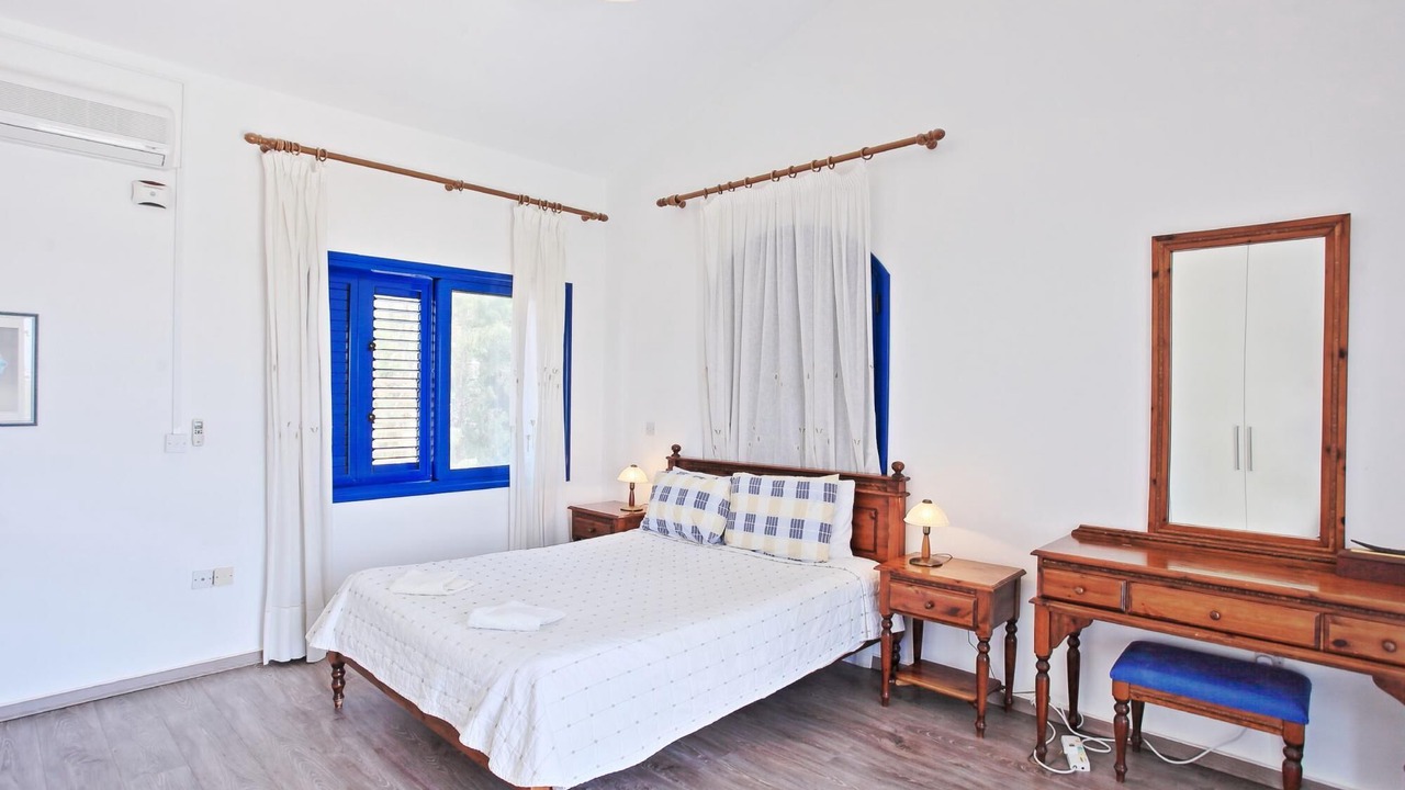 Photo of Bedroom in Prodromi