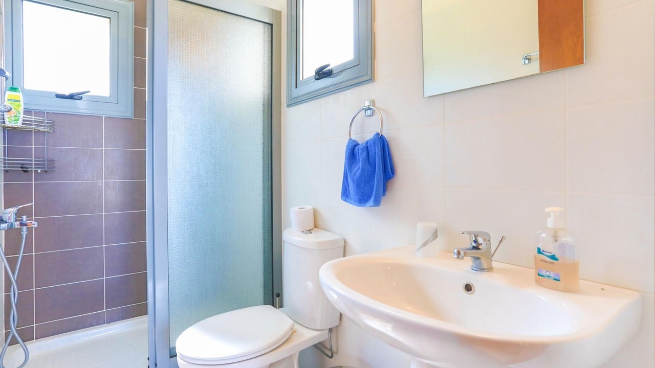 Photo of Bathroom in Lara