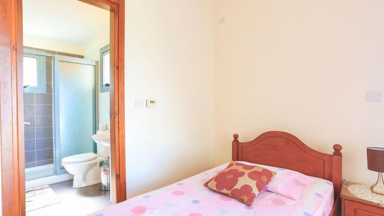 Photo of Bedroom in Lara