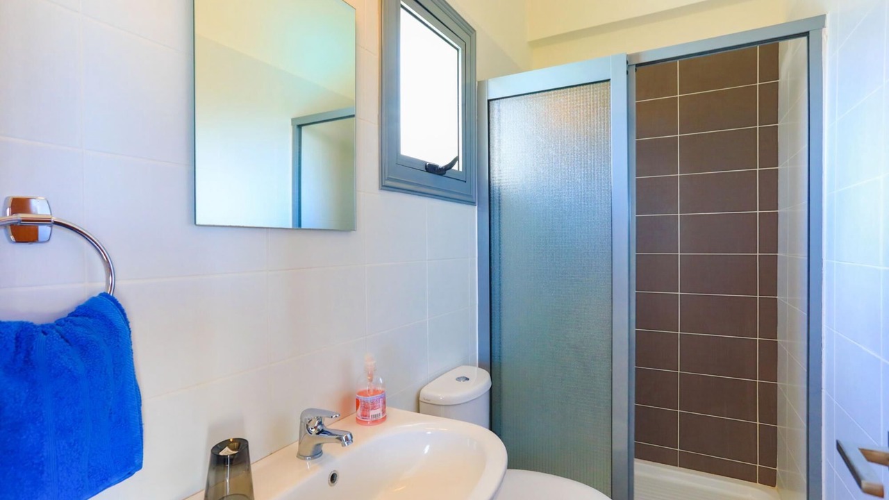Photo of Bathroom in Lara