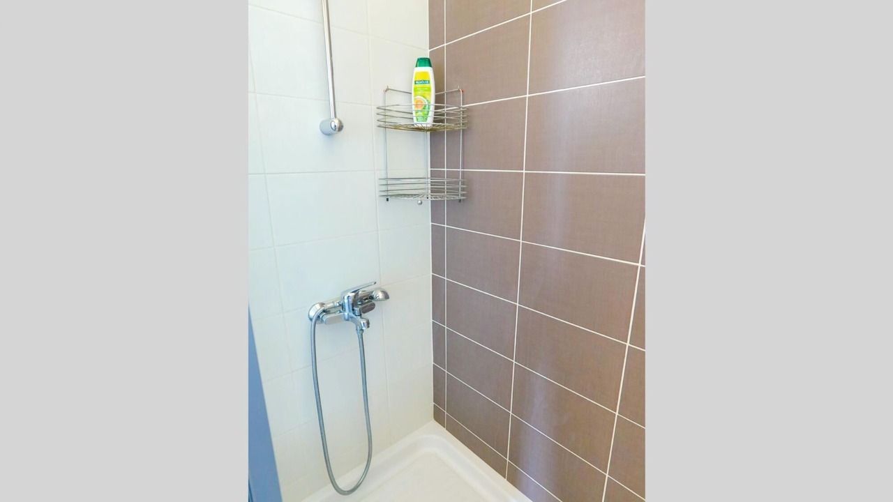 Photo of Bathroom in Lara