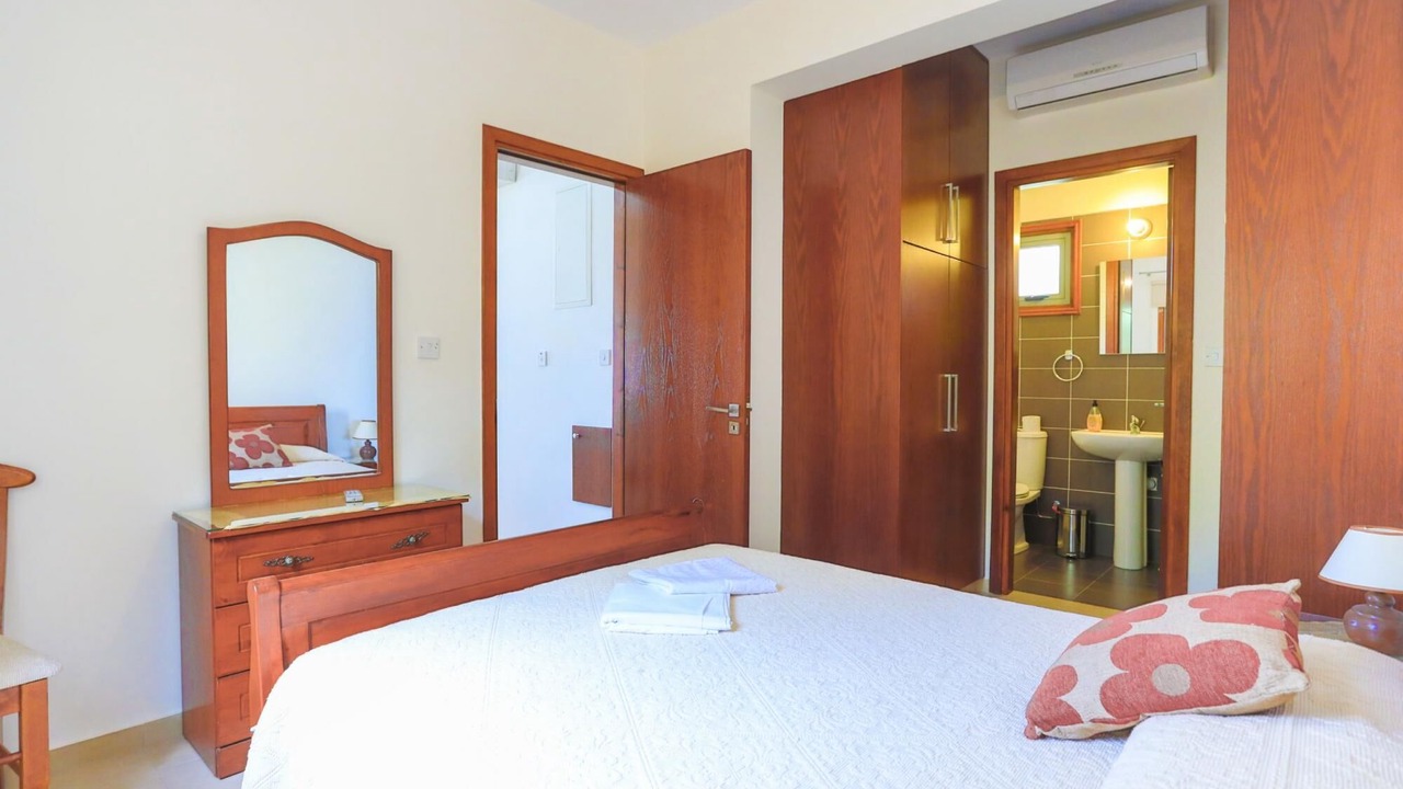 Photo of Bedroom in Lara