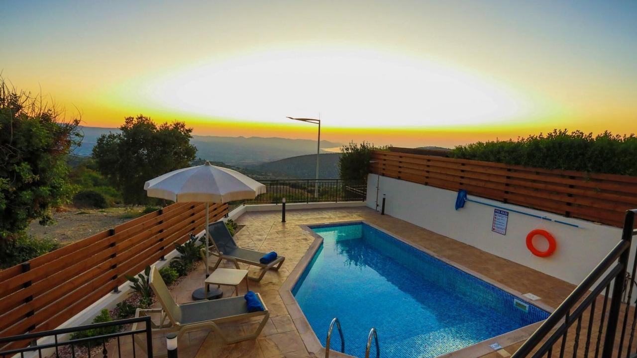 Photo of Outdoor in Meladeia