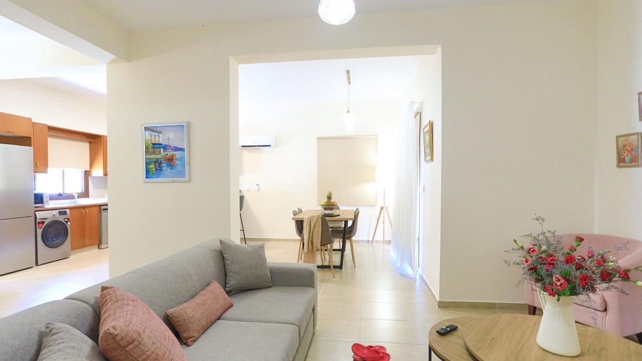 Photo of Livingroom in Meladeia