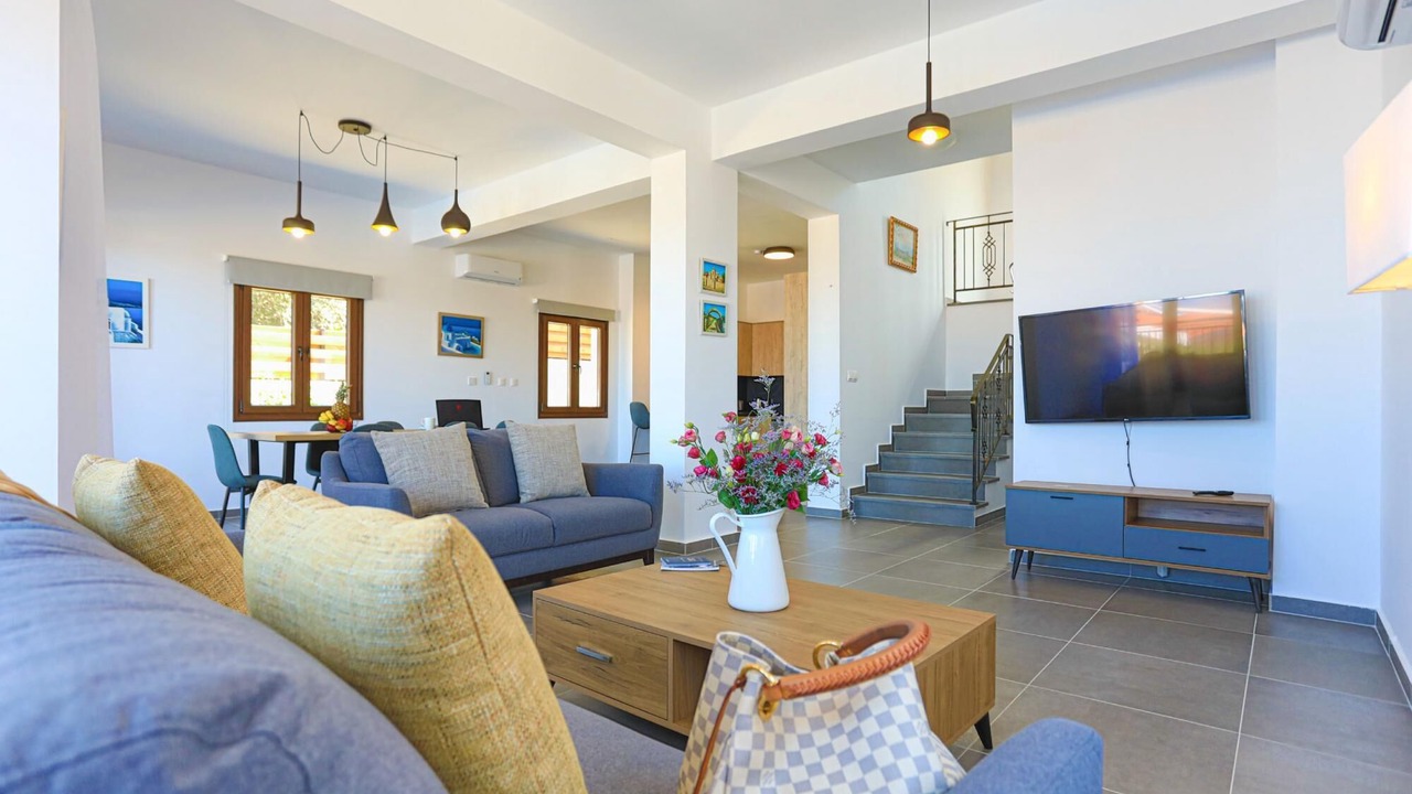 Photo of Livingroom in Meladeia