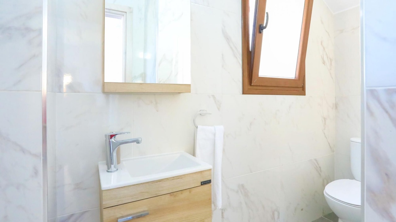 Photo of Bathroom in Meladeia