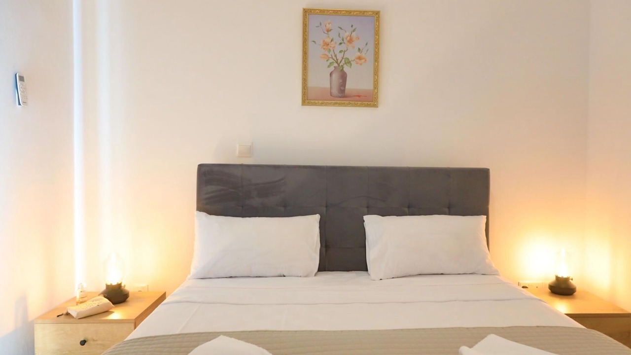 Photo of Bedroom in Meladeia