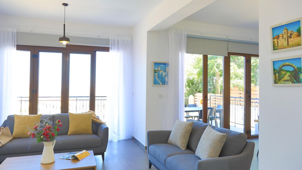 Photo of Livingroom in Meladeia
