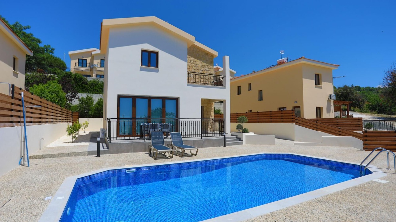 Photo of Outdoor in Meladeia