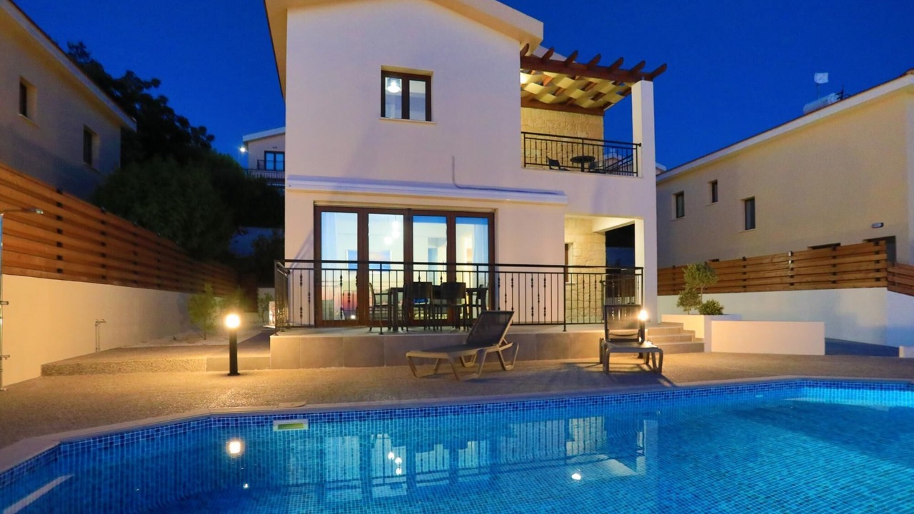 Photo of Outdoor in Meladeia