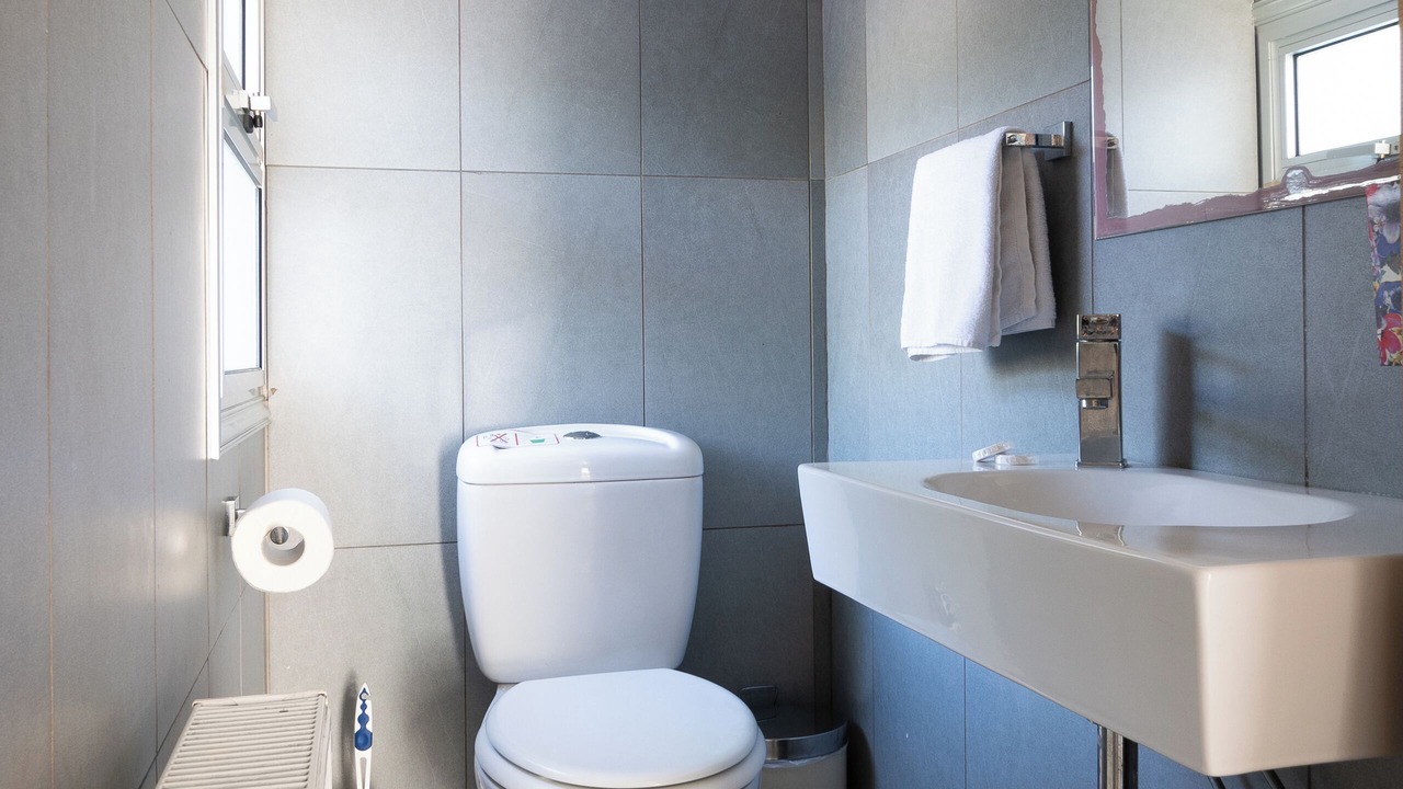Photo of Bathroom in Paralimni