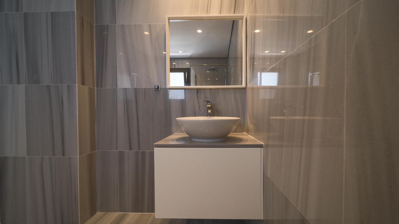 Photo of Bathroom in Universal