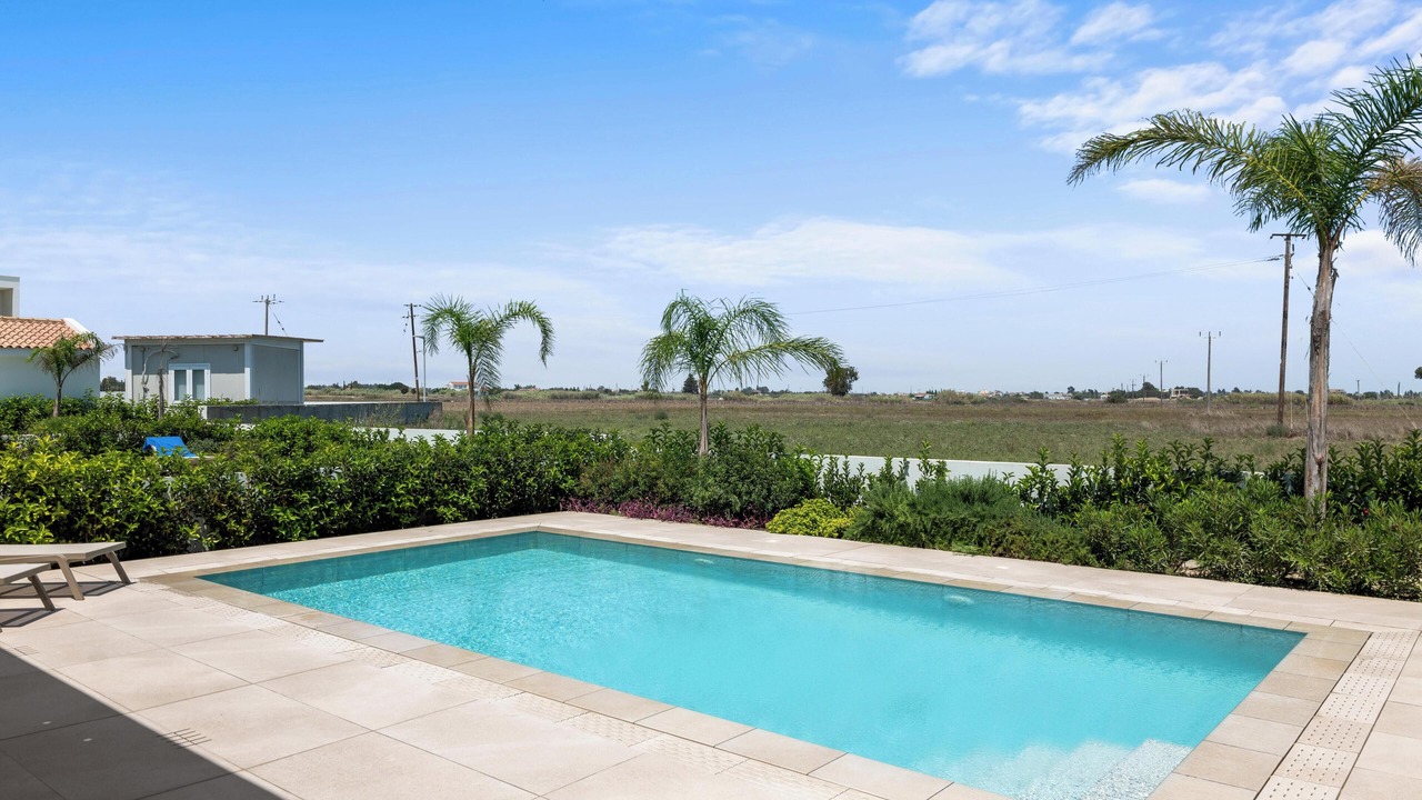 Photo of Outdoor in Softades