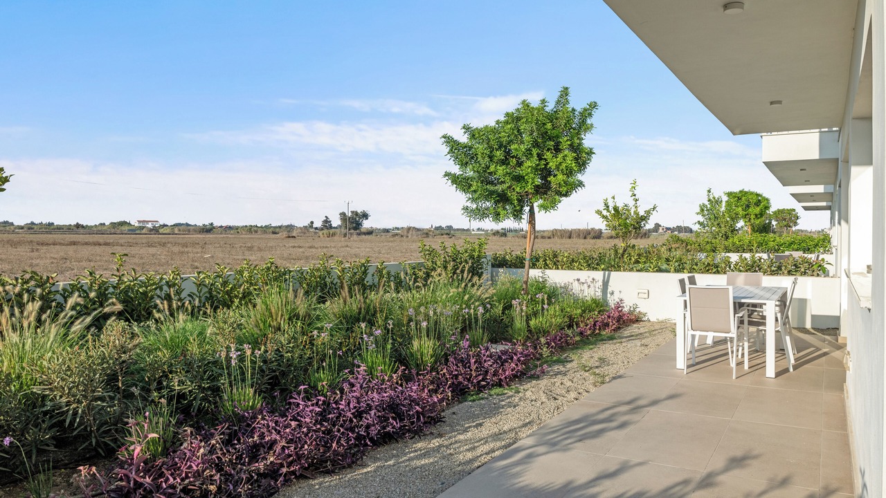 Photo of Outdoor in Softades