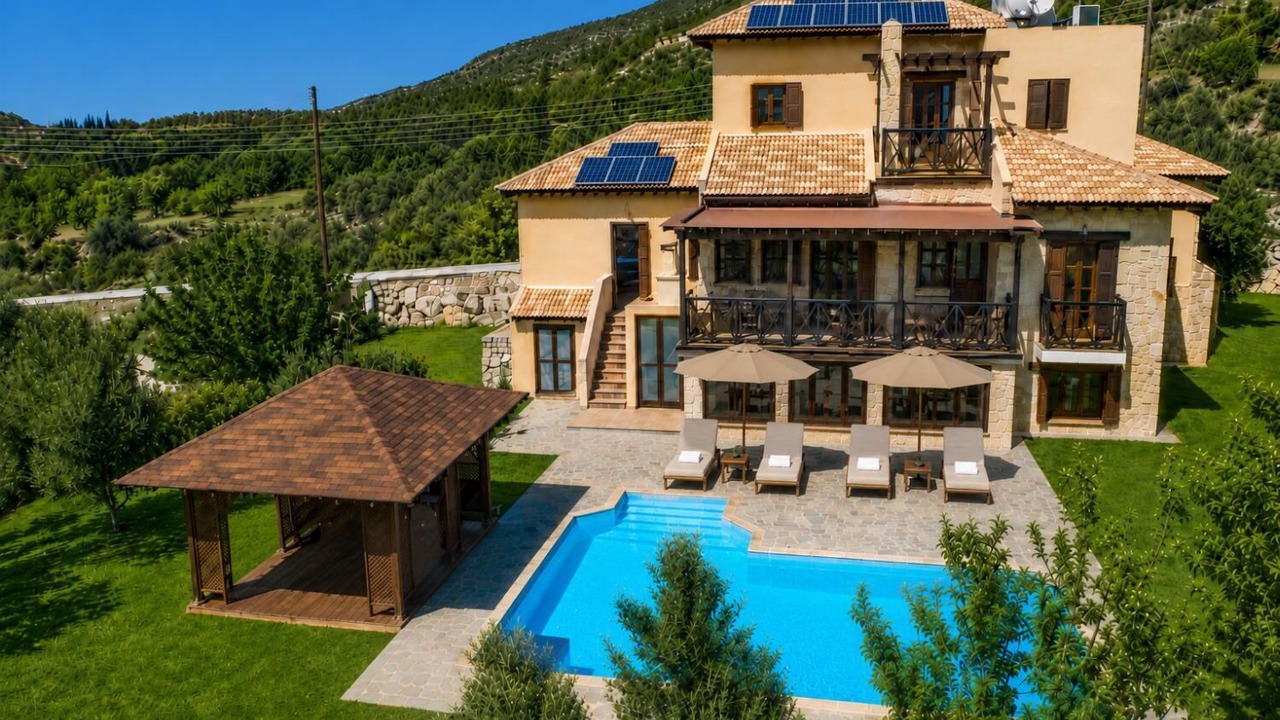 Photo of Outdoor in Peristerona