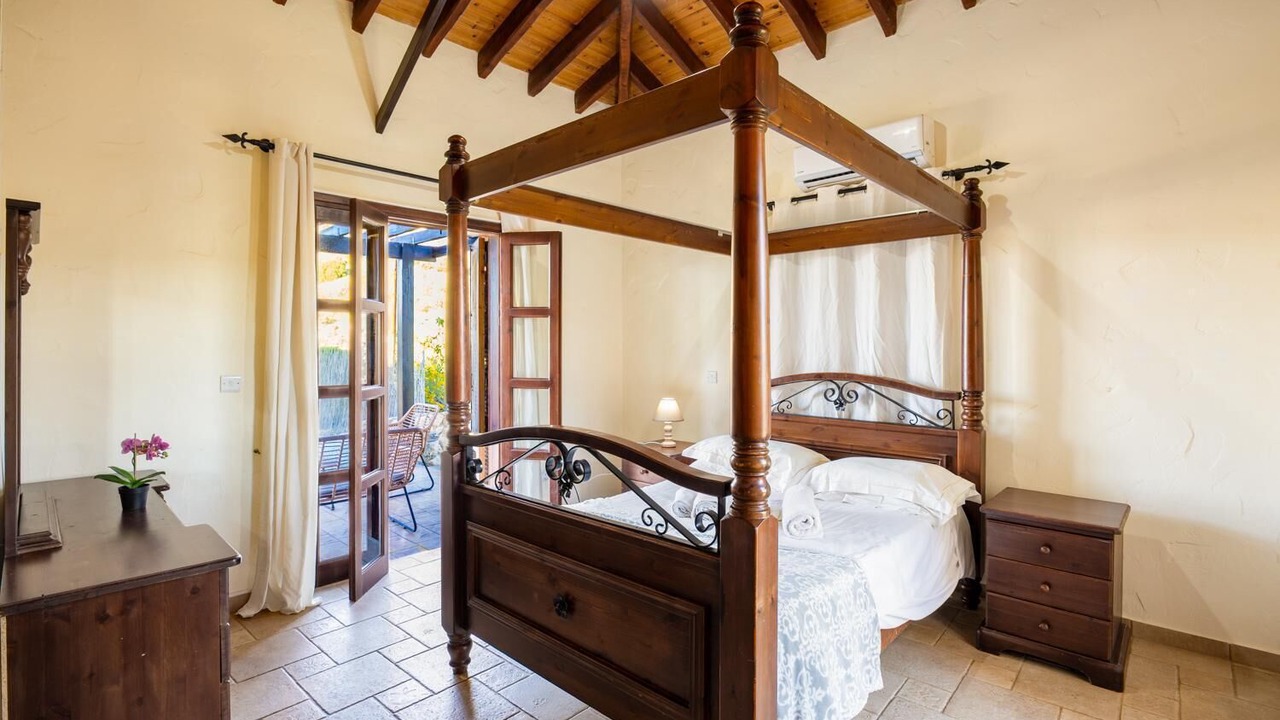 Photo of Bedroom in Peristerona