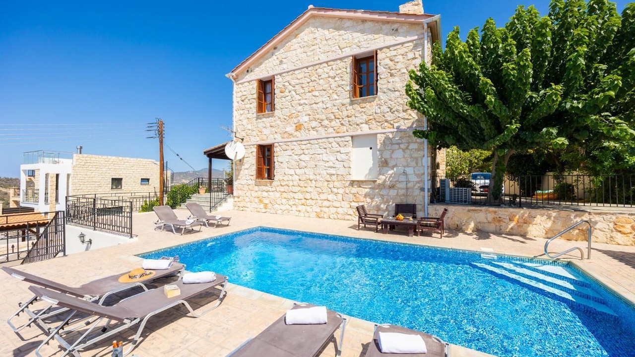 Photo of Outdoor in Peristerona