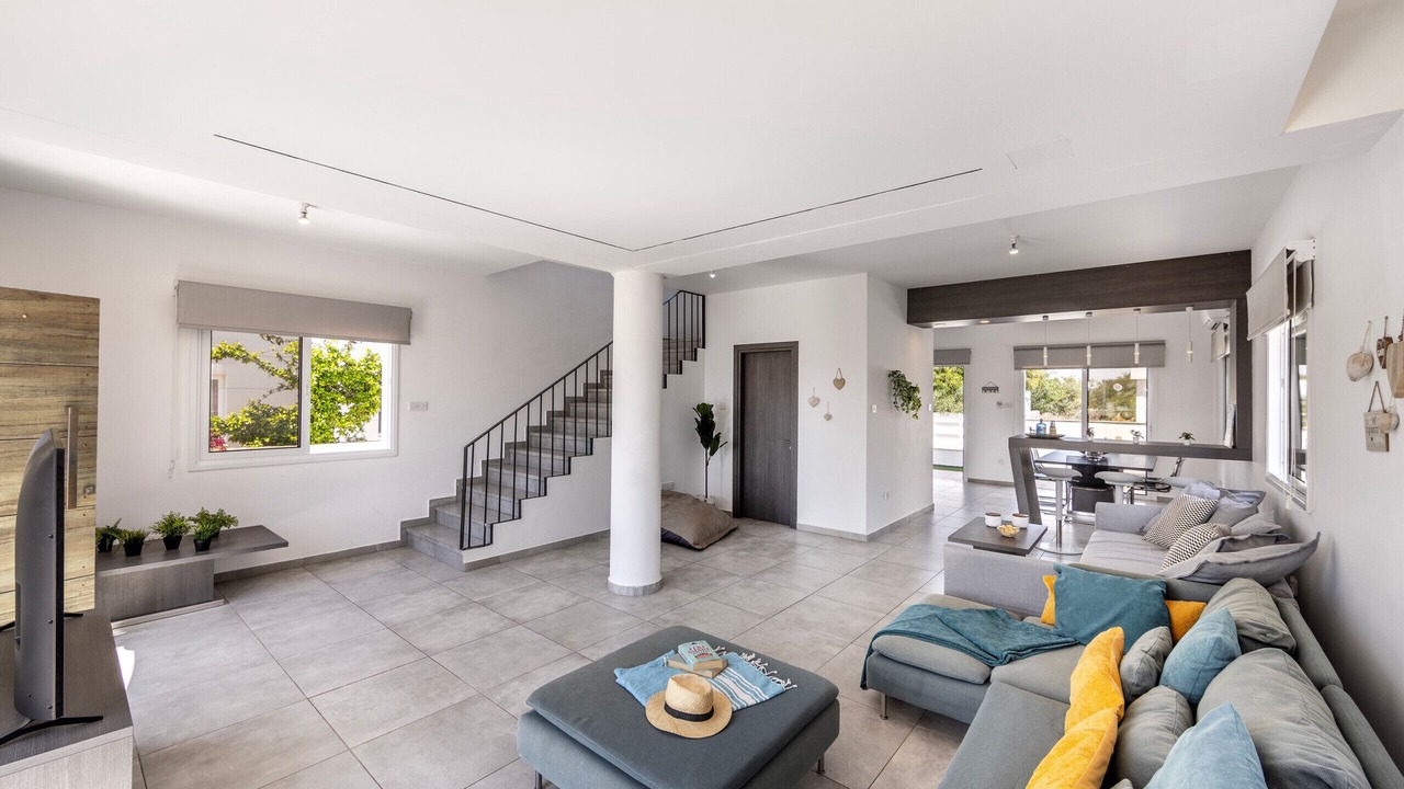 Photo of Livingroom in Ayia Napa