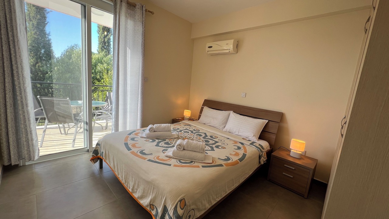 Photo of Bedroom in Polis
