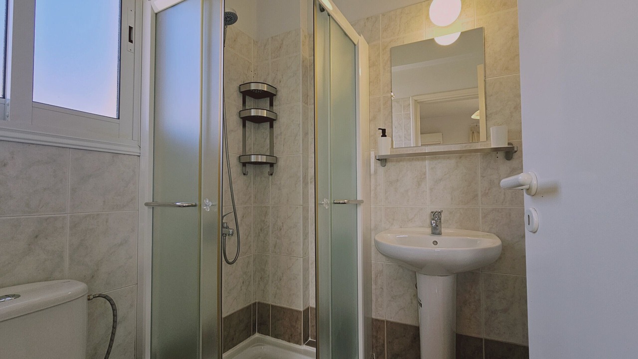 Photo of Bathroom in Oroklini