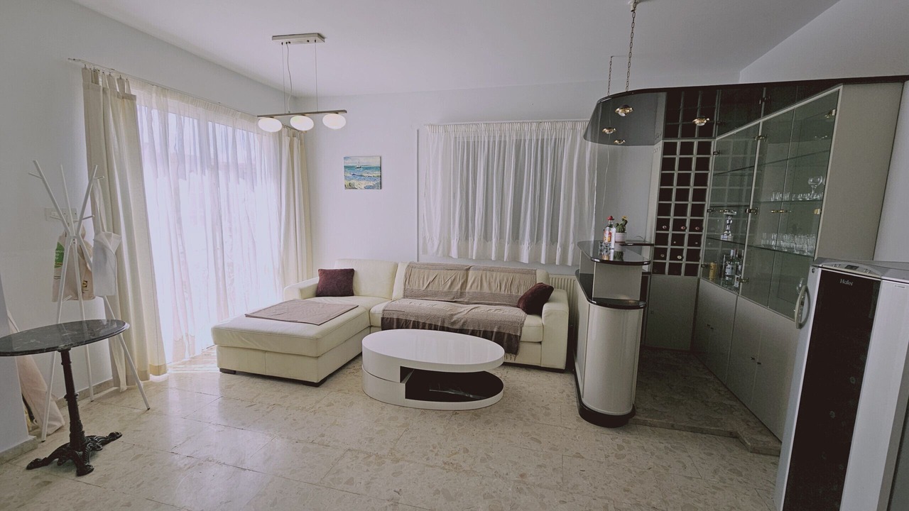 Photo of Livingroom in Oroklini