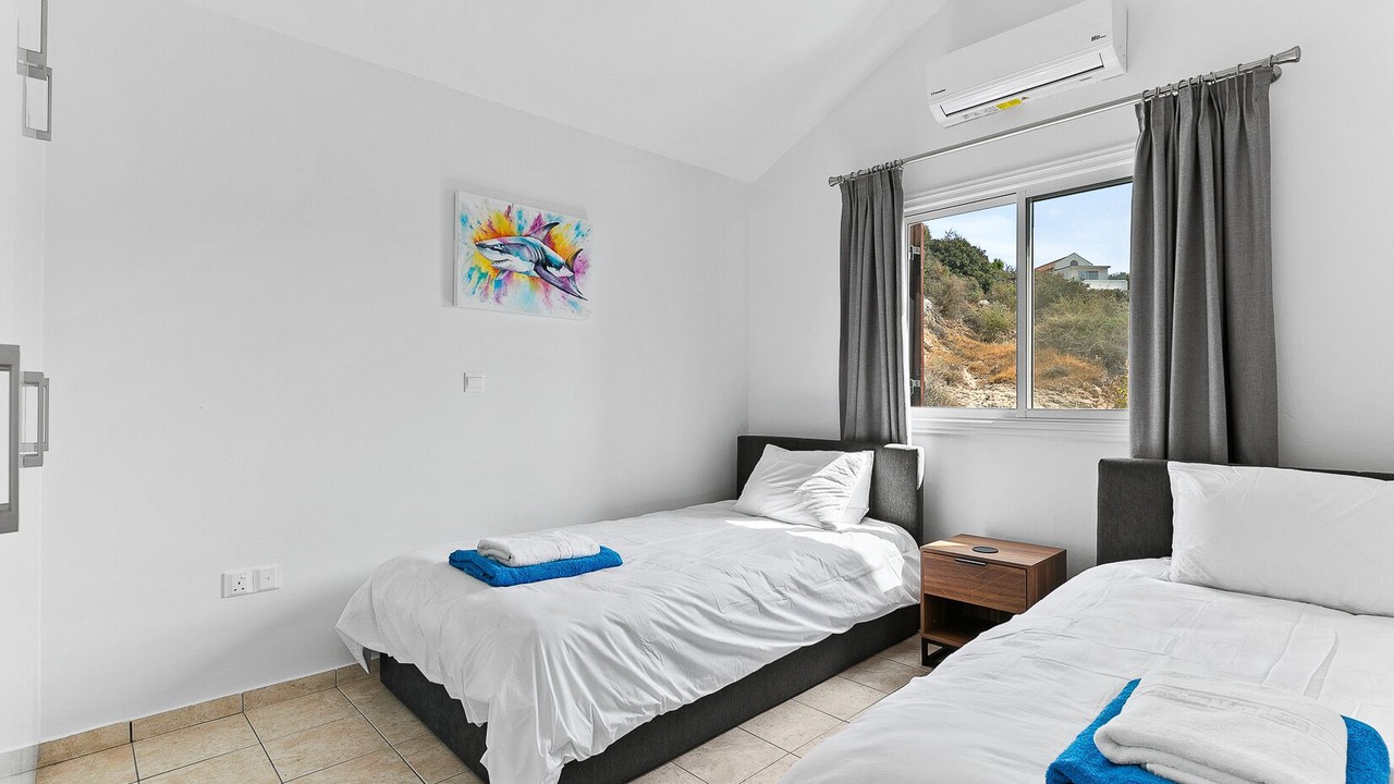 Photo of Bedroom in Pissouri