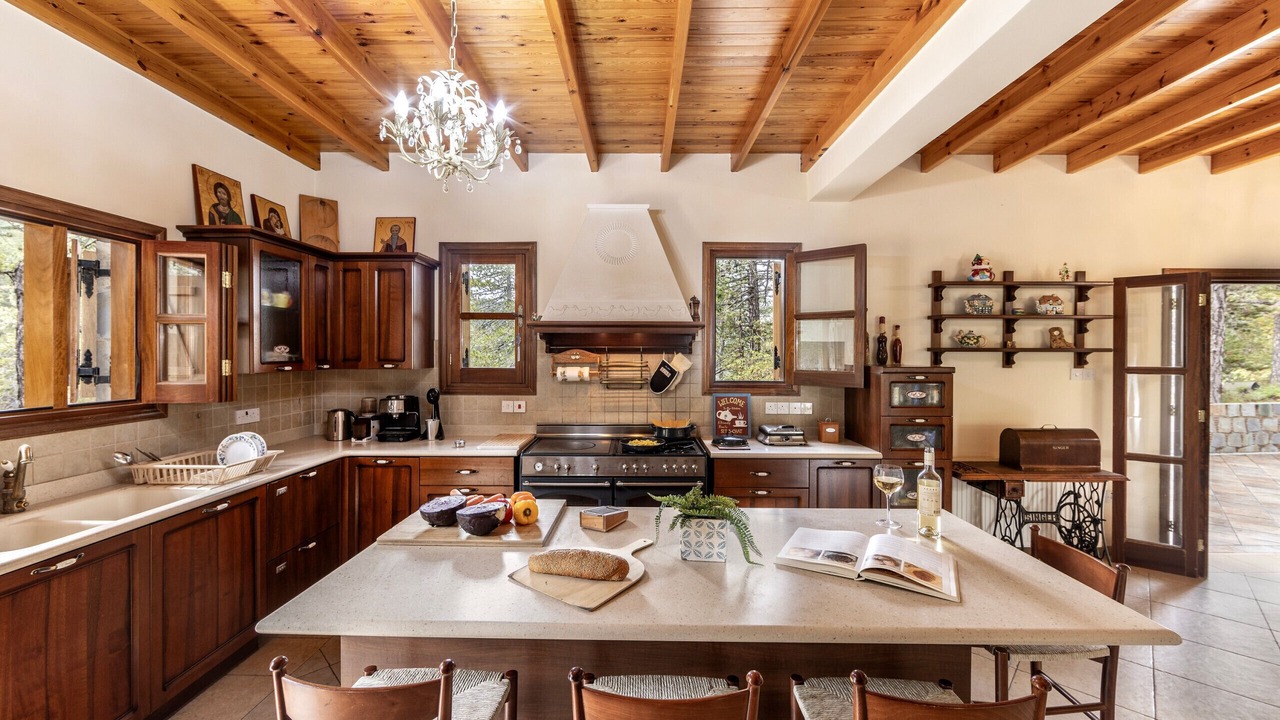 Photo of Kitchen in Pedhoulas