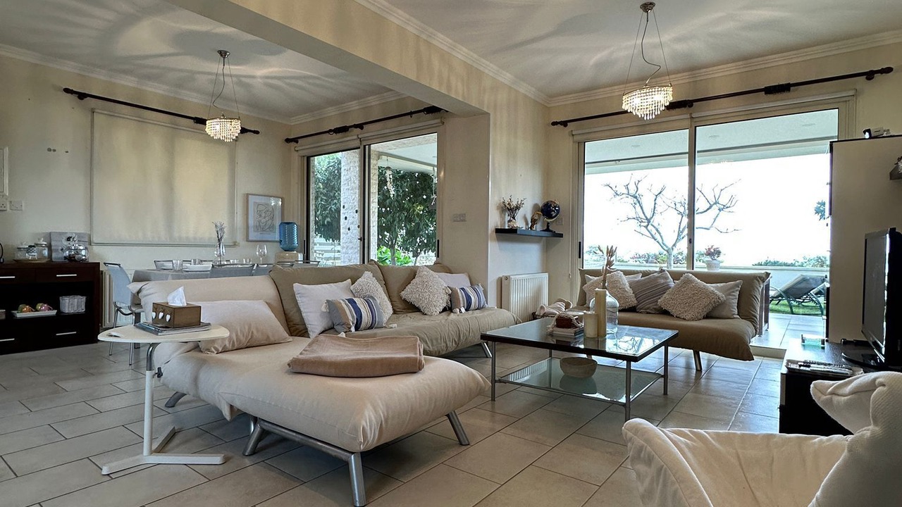 Photo of Livingroom in Larnaca
