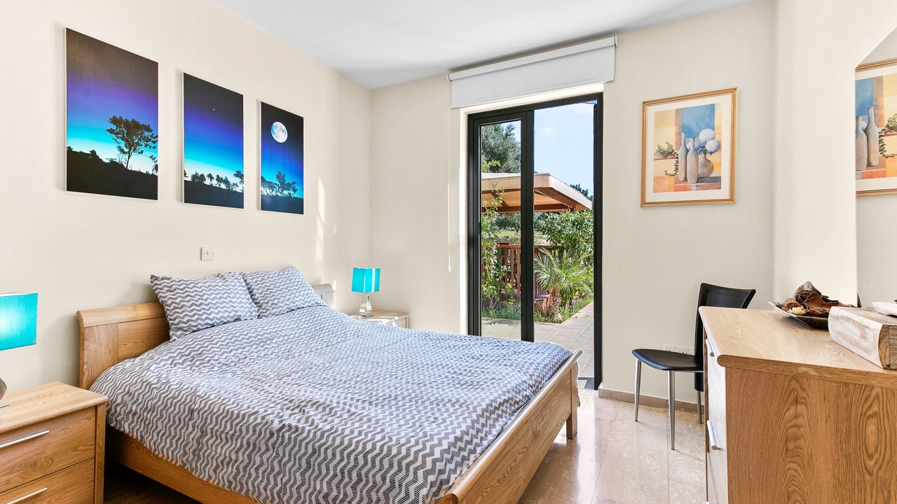 Photo of Bedroom in Aphrodite Hills