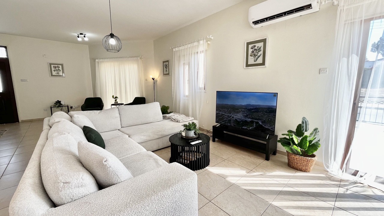 Photo of Livingroom in Oroklini