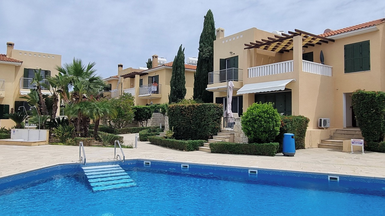 Photo of Outdoor in Polis