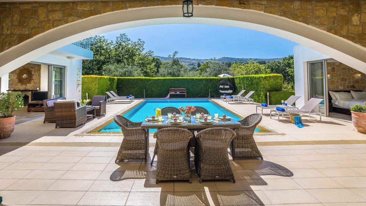 Photo of Outdoor in Giolou