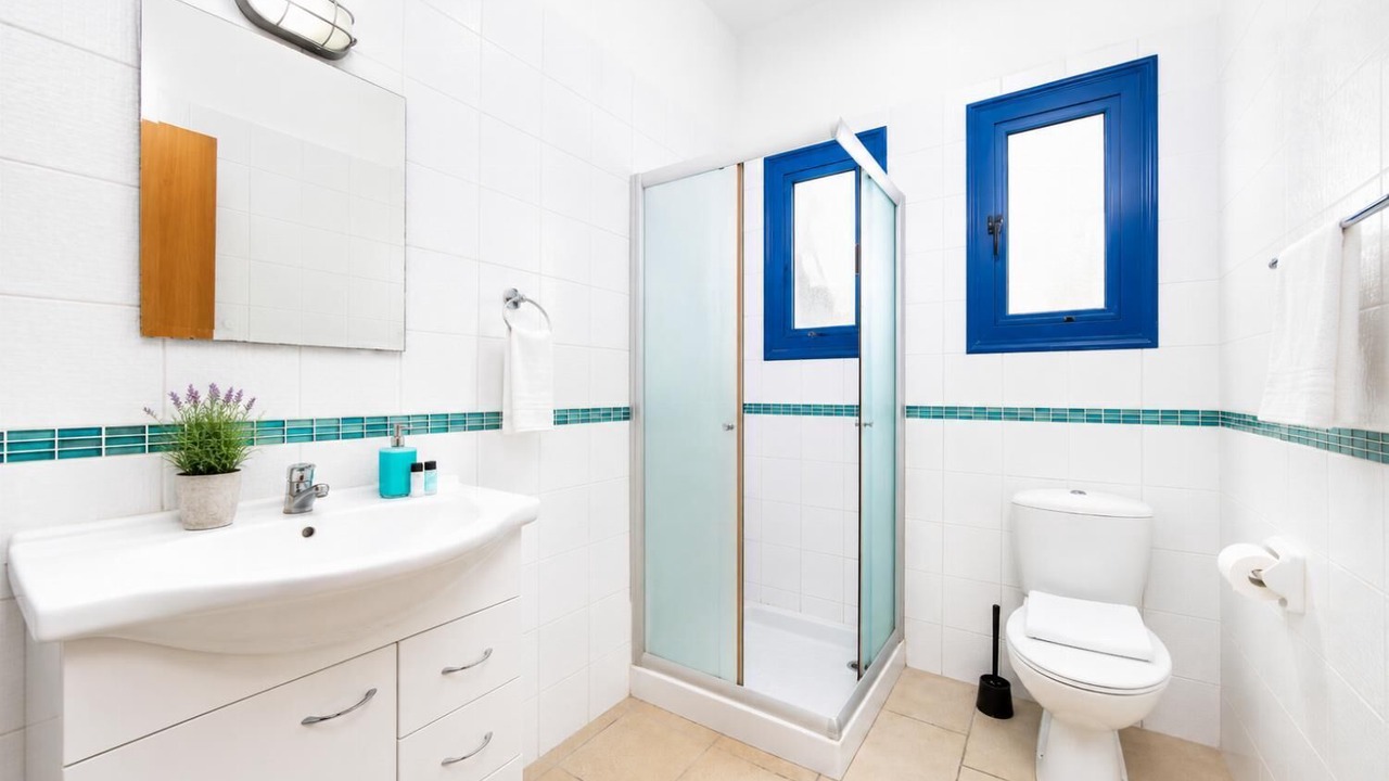 Photo of Bathroom in Agios Georgios Pegeias