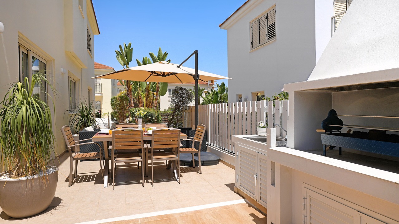 Photo of Outdoor in Pernera