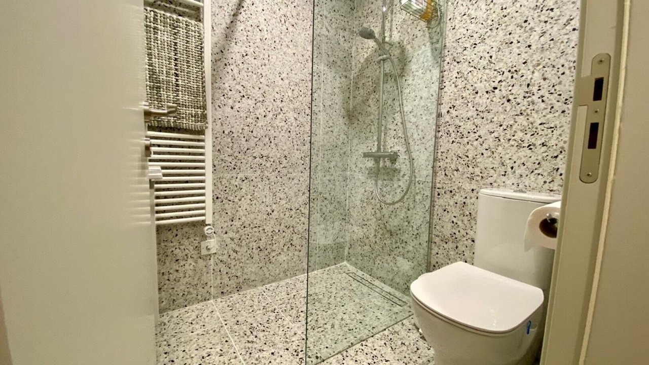 Photo of Bathroom in Zoopigi
